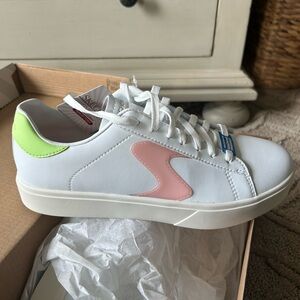 Skechers Women's Court Classics: White and Pink Sneakers